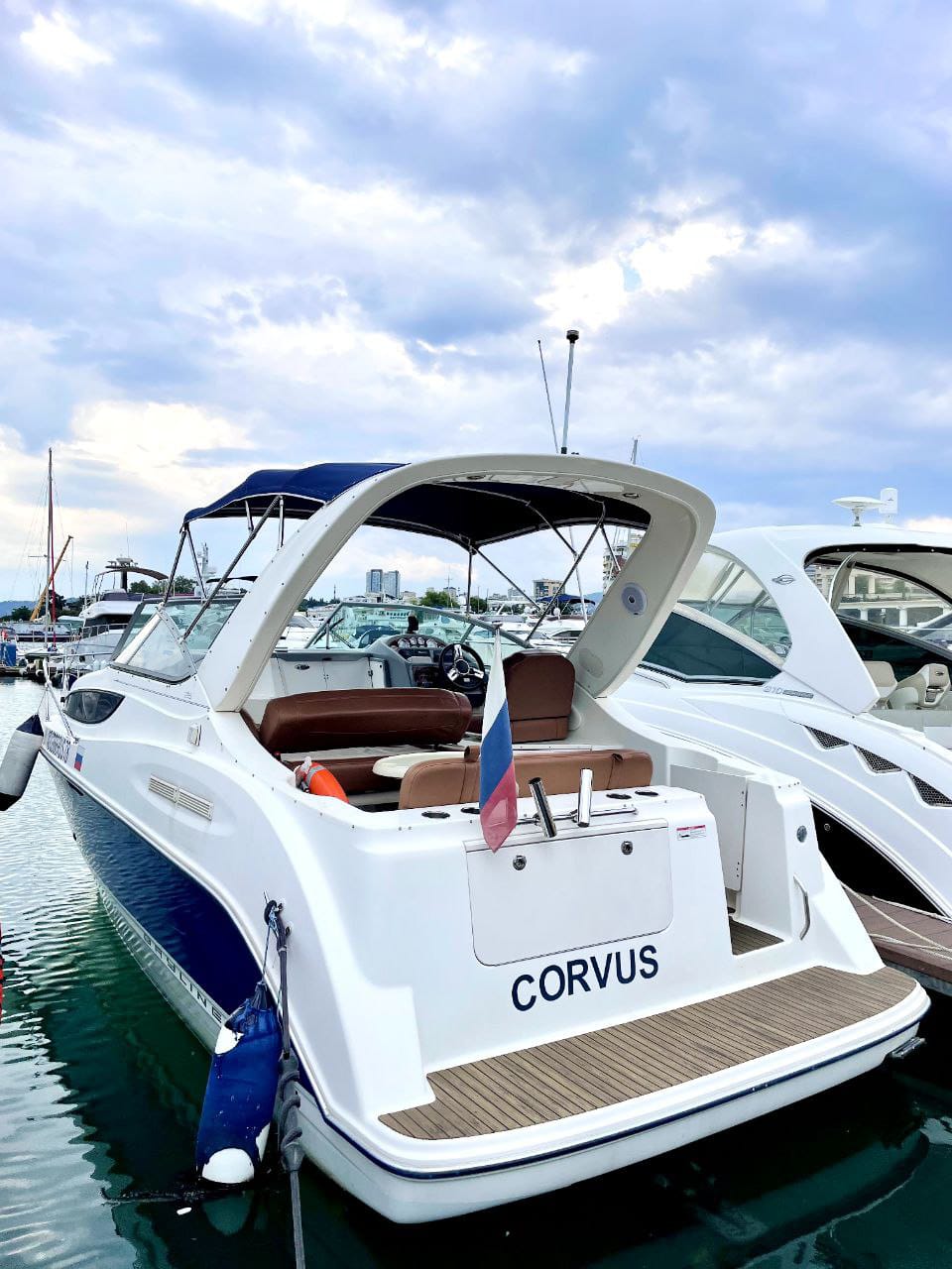 Яхта Corvus WhatsApp Image 2022-07-12 at 22.55.29(1)