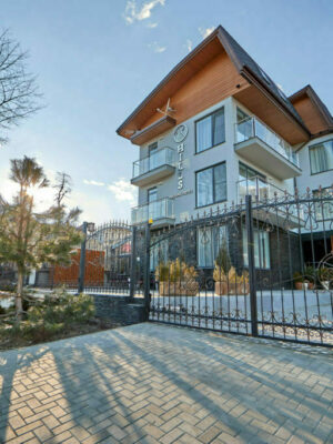 Отель Hills Polyana Hotel в Махачкале
