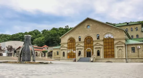 Экскурсия в Абрау-Дюрсо