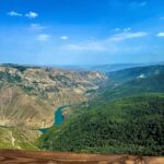 Экскурсия прогулка на катере по Сулакскому каньону