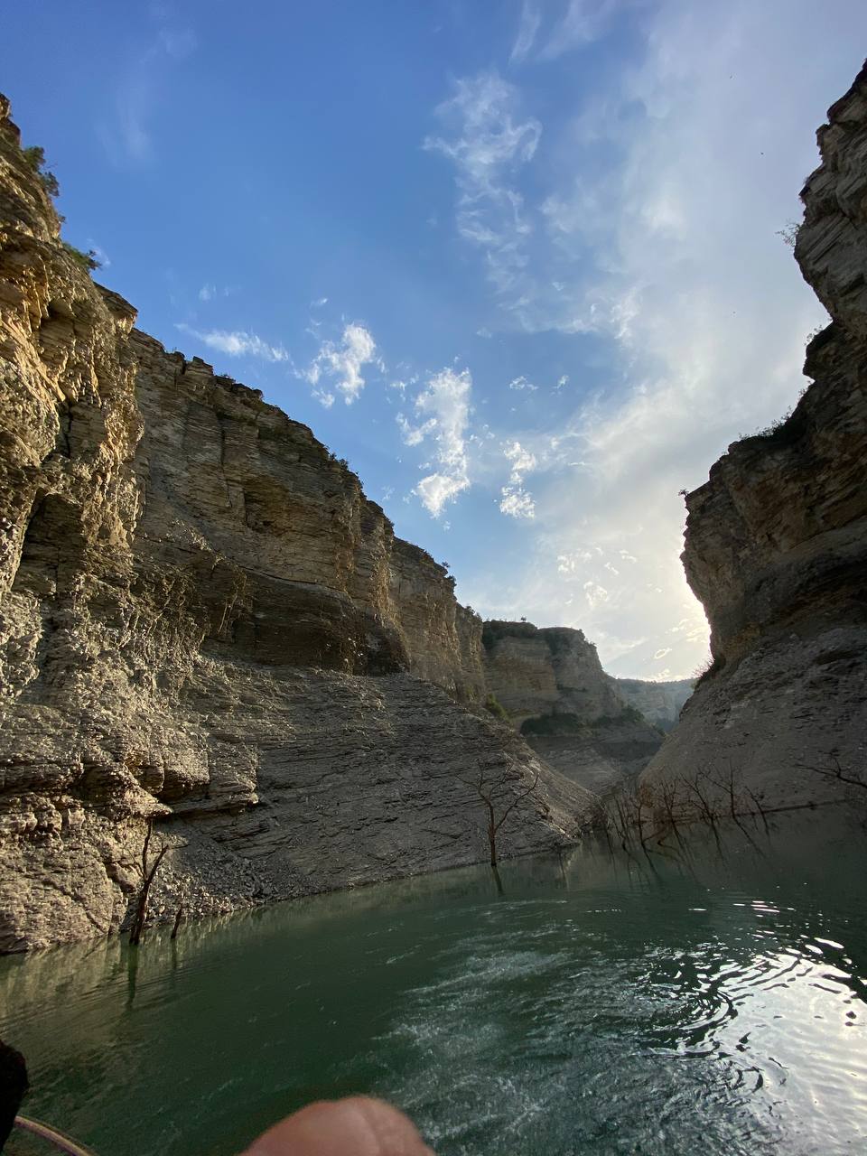 Чиркейское водохранилище. Маршрут Среднее ущелье Шамсудин Чиркейское водохранилище. Маршрут Среднее ущелье Шамсудин